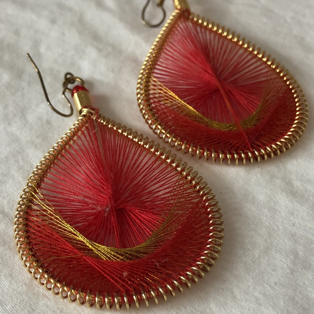 Thread Earrings - Picture 2 of 2